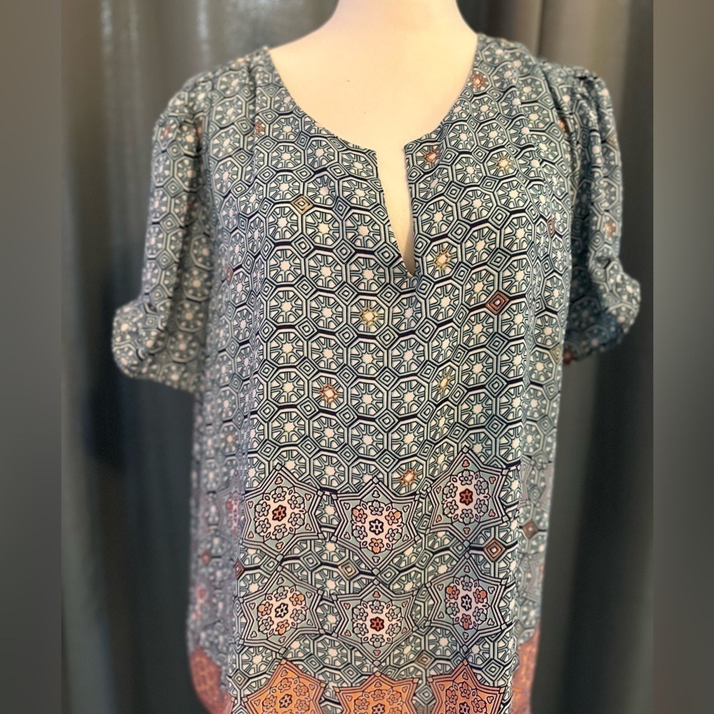 Black Rainn Womens XL Blue and White Sheer Sleeveless Blouse Top Tank
